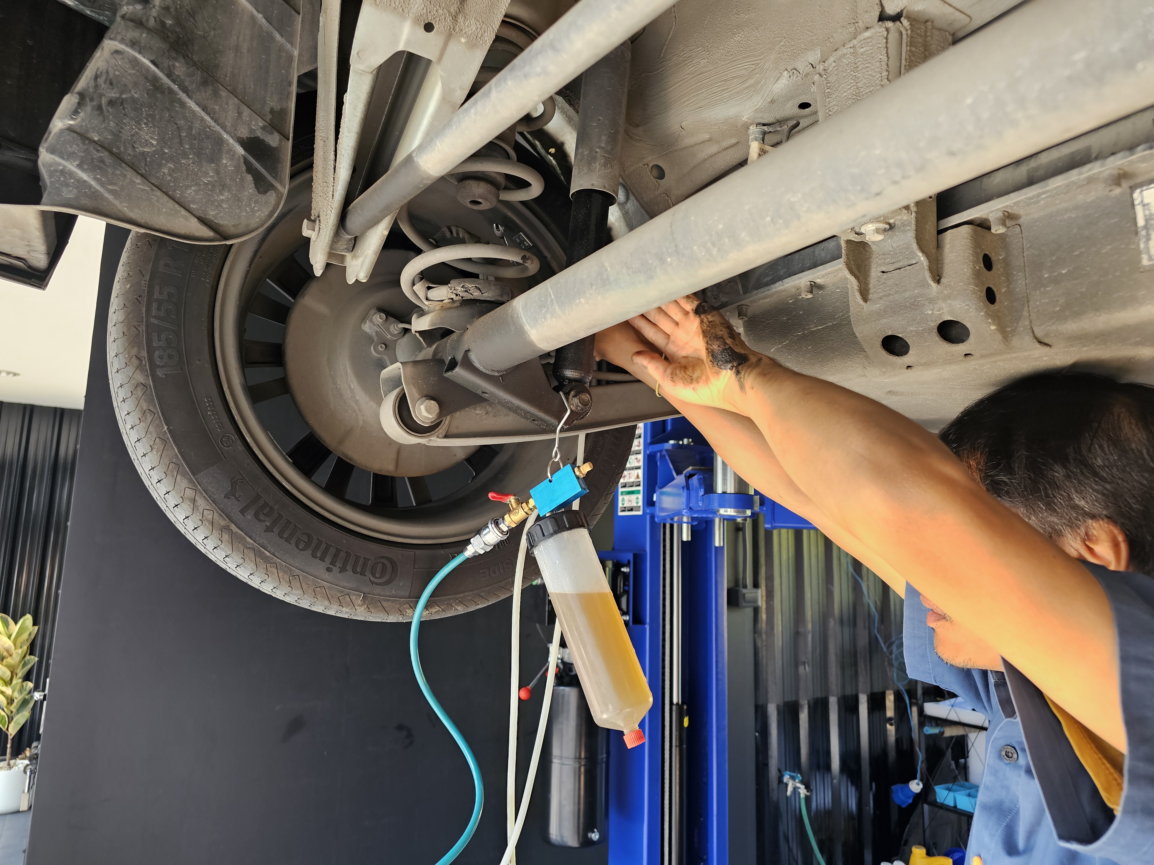 ซ่อมช่วงล่างและเบรค รถไฟฟ้า EV (Suspension & Brake)